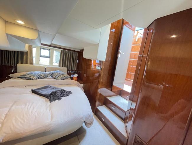 Fairline 48 Phantom motoryacht sportyacht Belgian Boat Show