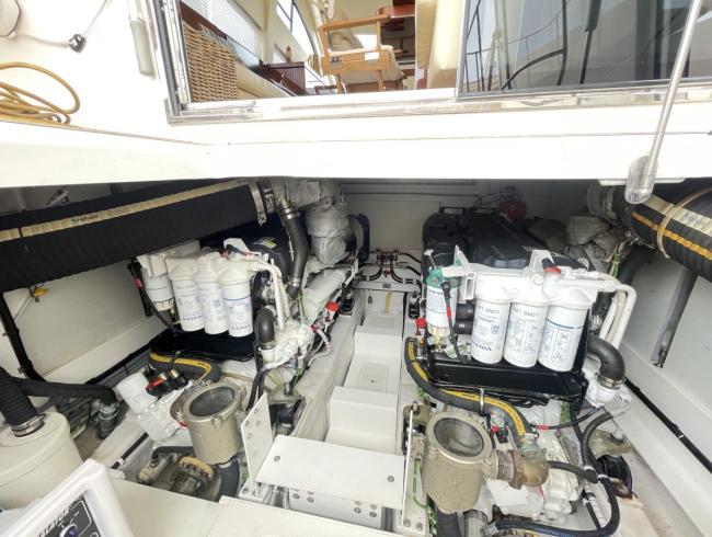 Fairline 48 Phantom motoryacht sportyacht Belgian Boat Show
