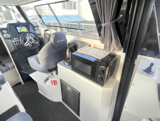 Parkerboats Parker poland Cabine cruiser botentekoop motorboot speedboot Belgian Boat Show