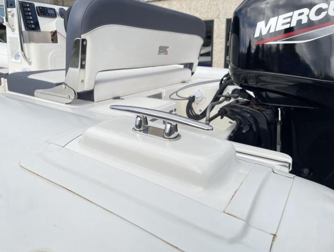 BSC semirigid opblaasboot rubberboot boot te koop speedboot powerboat Belgian Boat Show