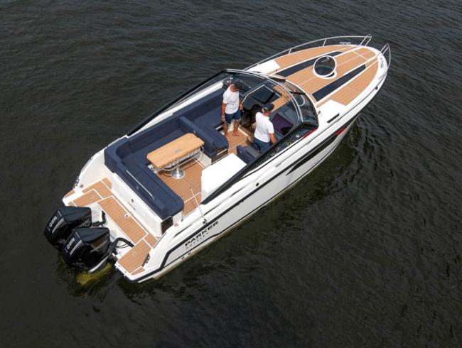 Parker 910 Odyysey motorboot botentekoop sportboot Belgian Boat Show