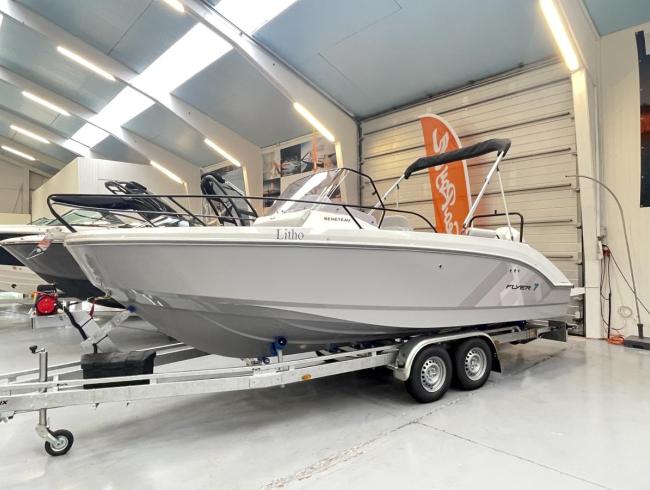 Beneteau Flyer 7 motorboot boot speedboot sportboot