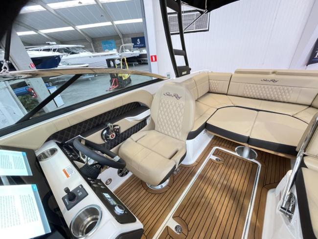 Searay 250 SLX Searay Blue Belgian Boat Show bateau à moteur Bateau de sport Powerboats