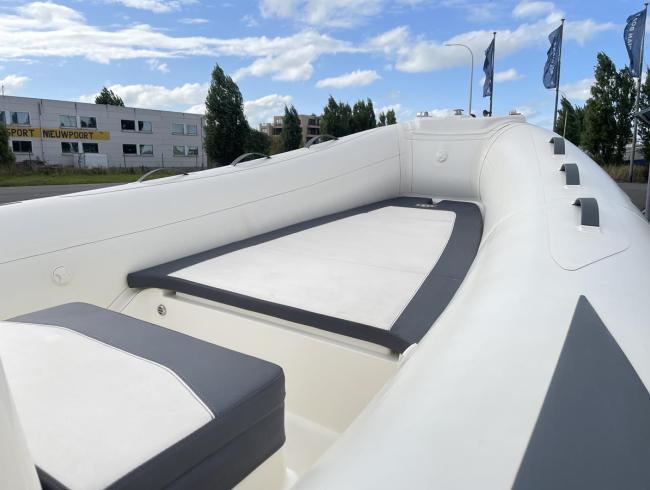 BSC 46 Semirigid Rubberboot Sportboot Belgian Boat Service Nieuwpoort