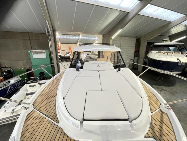 Beneteau Antaris 9 Sportcruiser sportboot Motorboot Belgian Boat Service Nieuwpoort