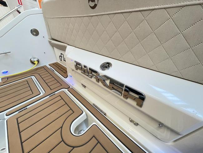 Parker 720 Adventure Belgian Boat Service Nieuwpoort Cabine boot