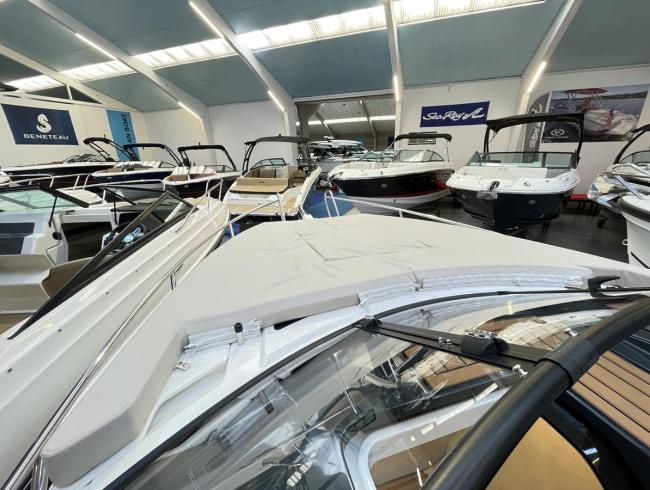 Parker 720 Adventure Belgian Boat Service Nieuwpoort Cabine boot