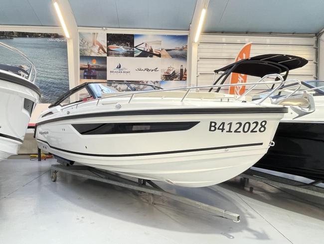 Parker 720 Adventure Belgian Boat Service Nieuwpoort Cabine boot