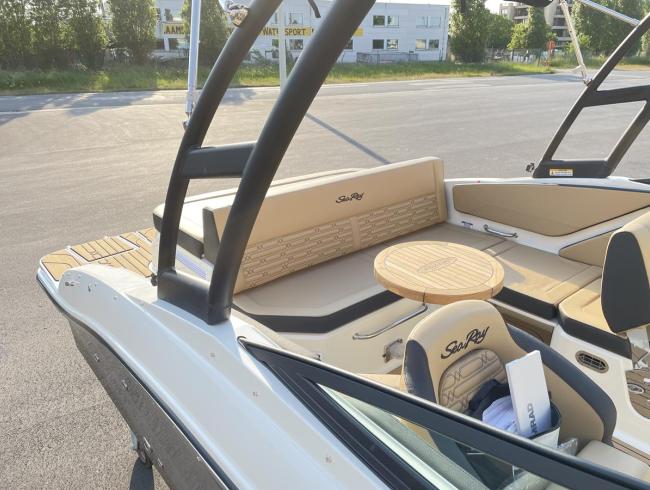 Searay 210 SPX Searayboats motorboot sportboot Belgian Boat Service Nieuwpoort