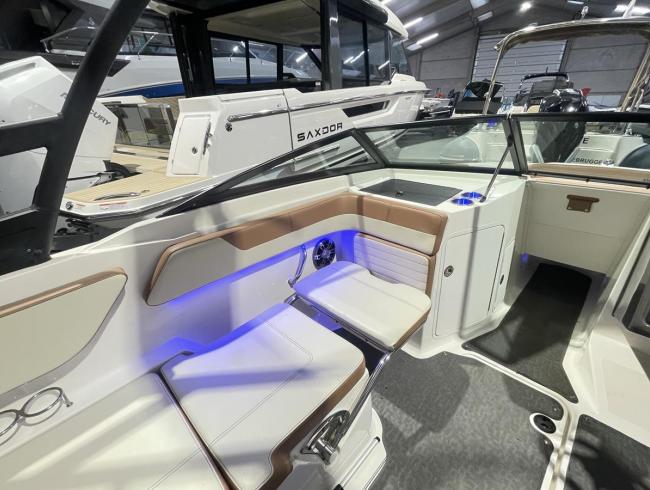 Searay 210 SPX Speedboot sportboot motorboot >Belgian Boat Service Nieuwpoort