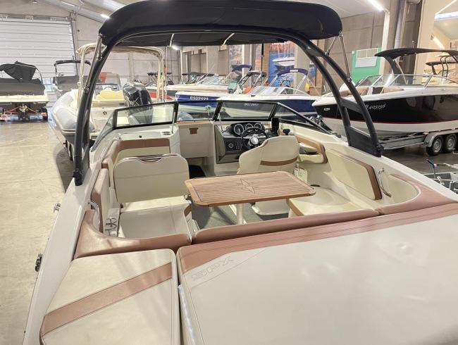 Searay 210 SPX Speedboot sportboot motorboot >Belgian Boat Service Nieuwpoort