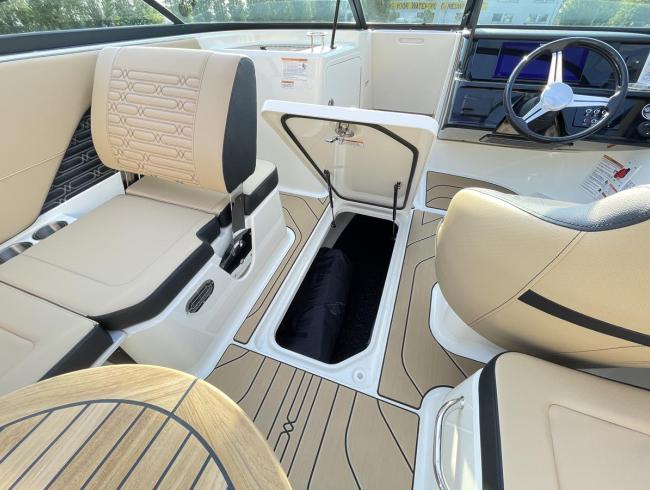 Searay 210 SPX Searayboats motorboot sportboot Belgian Boat Service Nieuwpoort