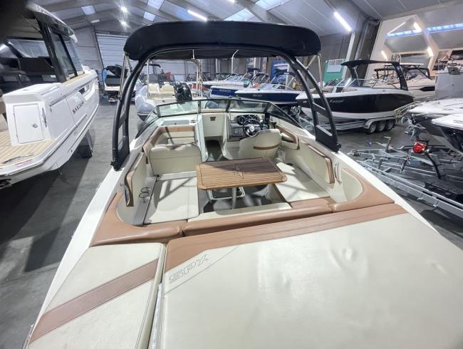 Searay 210 SPX Speedboot sportboot motorboot >Belgian Boat Service Nieuwpoort