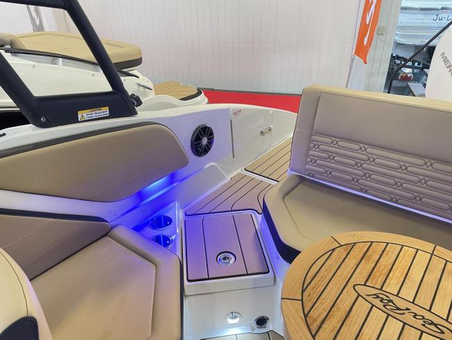 Searay 210 SPX Outboard Belgian Boat Service Nieuwpoort