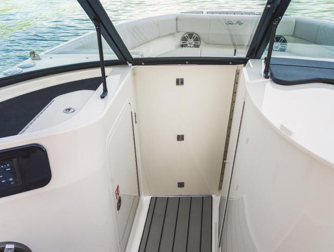 Searay 230 SDX Searay 230 SDO Belgian Boat Service Nieuwpoort