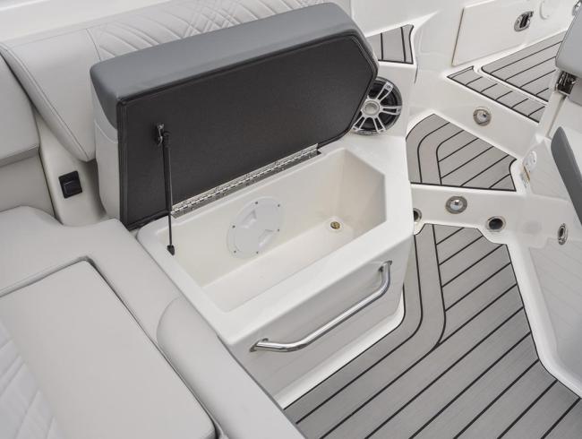 Searay 250 SDO Searayboats Belgian Boat Service Nieuwpoort