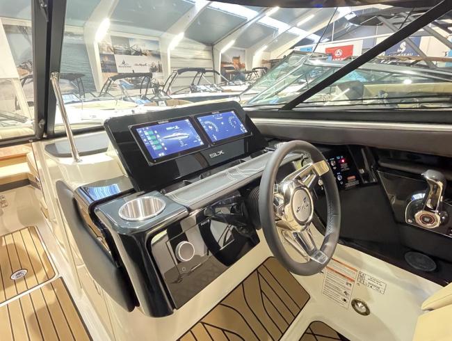 Searay 260 SLX Searayboats 260SLX Belgian Boat Service Nieuwpoort