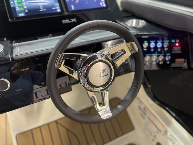 Searay 260 SLX Searayboats 260SLX Belgian Boat Service Nieuwpoort