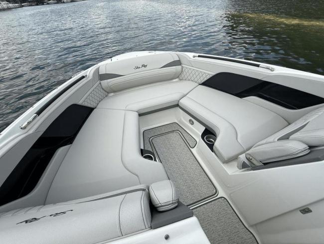 Searay260 SLX motorboot speedboot Belgian Boat Service Nieuwpoort