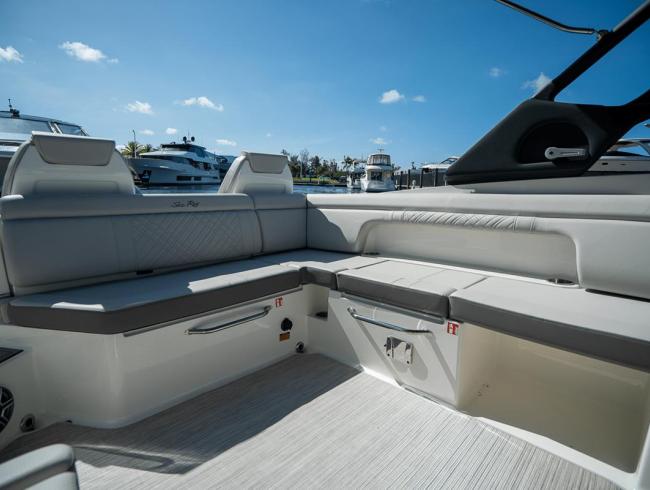 Searay 290 SDO Belgian Boat Service Nieuwpoort