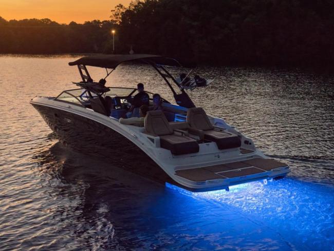 Searay 290 SDX Searayboats Belgian Boat Service Nieuwpoort