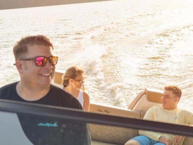 Searay 290 SDX Searayboats Belgian Boat Service Nieuwpoort