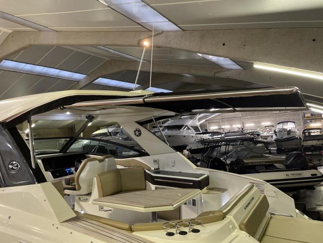 Searay Sundancer 320 Belgian Boat service Nieuwpoort