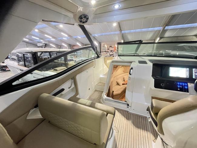 Searay Sundancer 320 Belgian Boat service Nieuwpoort