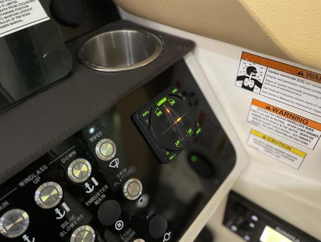 Searay Sundancer 320 Belgian Boat service Nieuwpoort