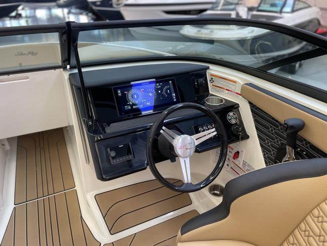 Searay 210 SPX Searayboats motorboot sportboot Belgian Boat Service Nieuwpoort