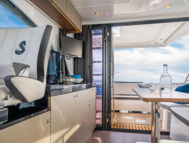 Beneteau Antares 11 Hardtop Belgian Boat Service Nieuwpoort