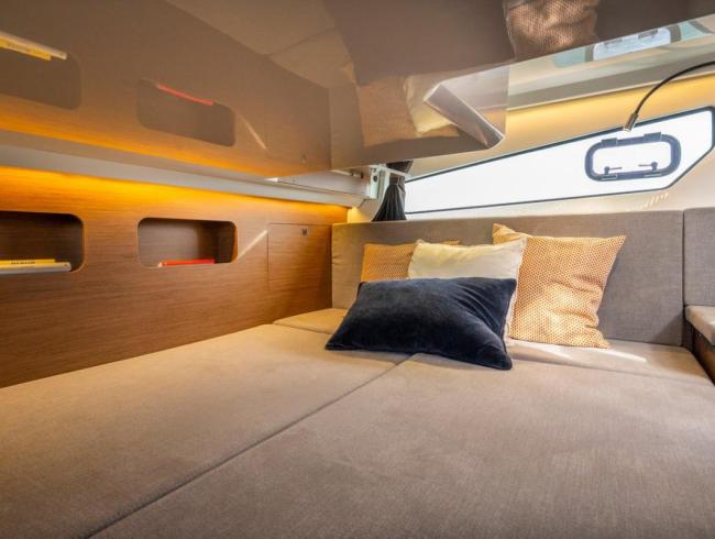 Beneteau Antares 11 Hardtop Belgian Boat Service Nieuwpoort