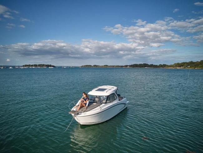Beneteau Antares 7 Belgian Boat Service Nieuwpoort