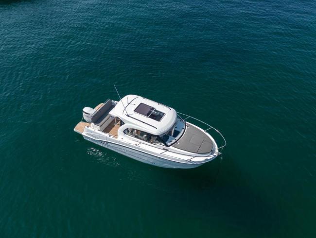 Beneteau Antaris 8 V2 OB Belgian Boat Service Nieuwpoort 