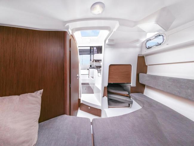 Beneteau Antaris 8 V2 OB Belgian Boat Service Nieuwpoort 