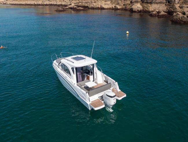 Beneteau Antares 8 Belgian Boat Service Nieuwpoort