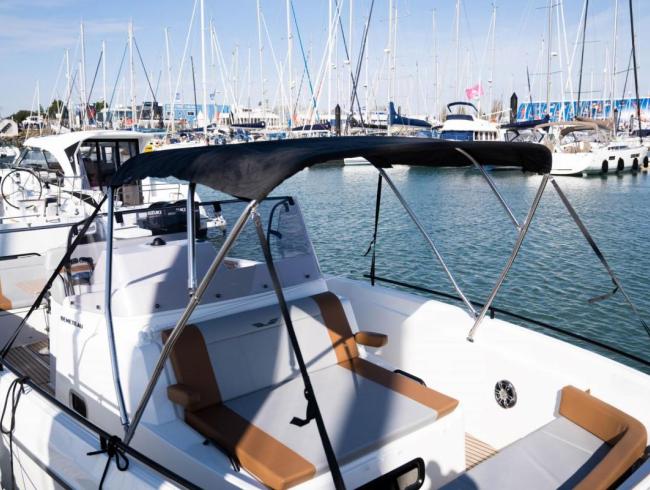 Beneteau Flyer 9 Spacedeck Belgian Boat Service Nieuwpoort