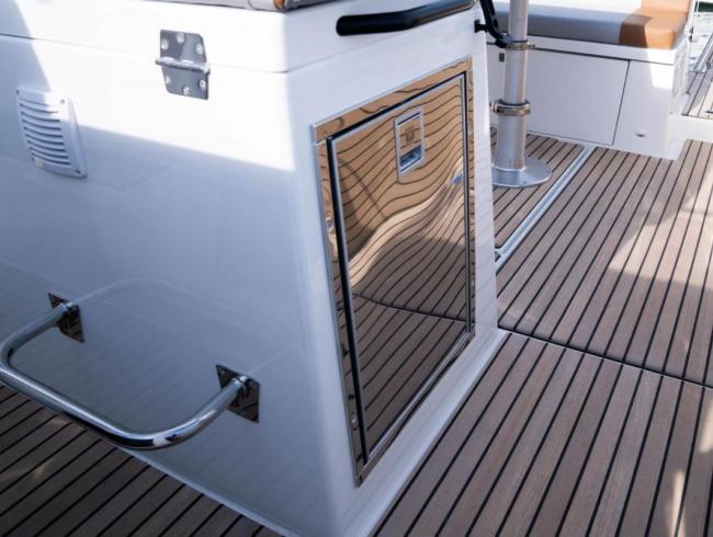 Beneteau Flyer 9 Spacedeck Belgian Boat Service Nieuwpoort