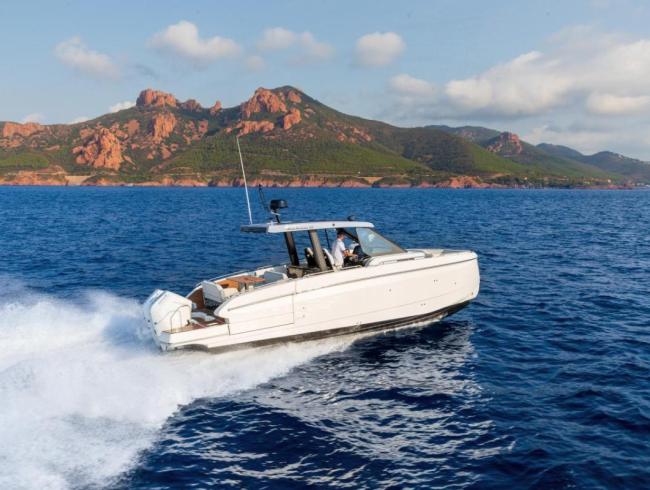 Beneteau GT 35 Belgian Boat Service Nieuwpoort