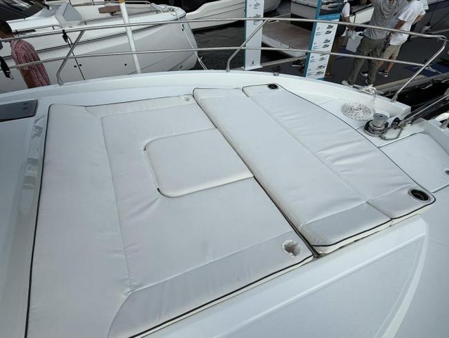 Beneteau Swift Trawler 37 Belgian Boat Service Nieuwpoort