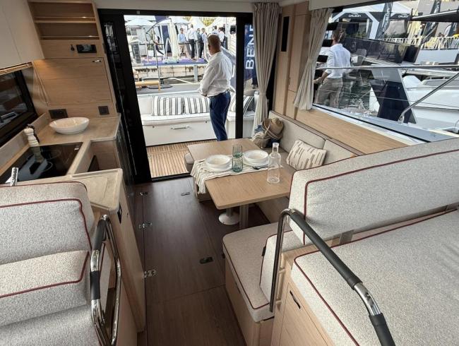 Beneteau Swift Trawler 37 Belgian Boat Service Nieuwpoort