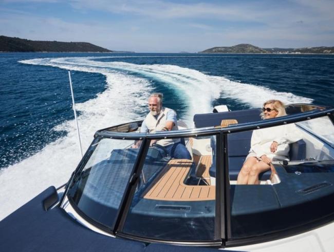 Parker 780 Escape Belgian Boat Service Nieuwpoort