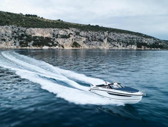 Parker 780 Escape Belgian Boat Service Nieuwpoort