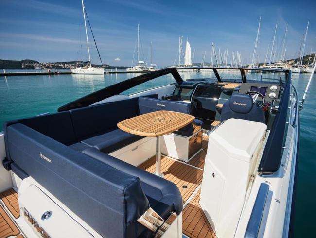 Parker 780 Escape Belgian Boat Service Nieuwpoort