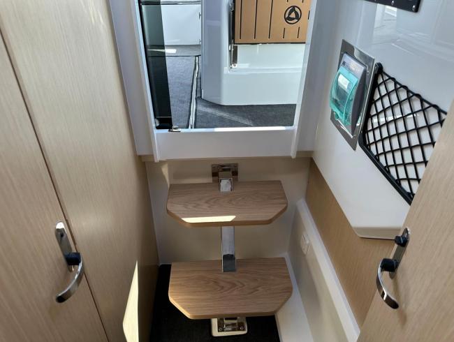 Parker Sorrento 100 Belgian Boat Service Nieuwpoort