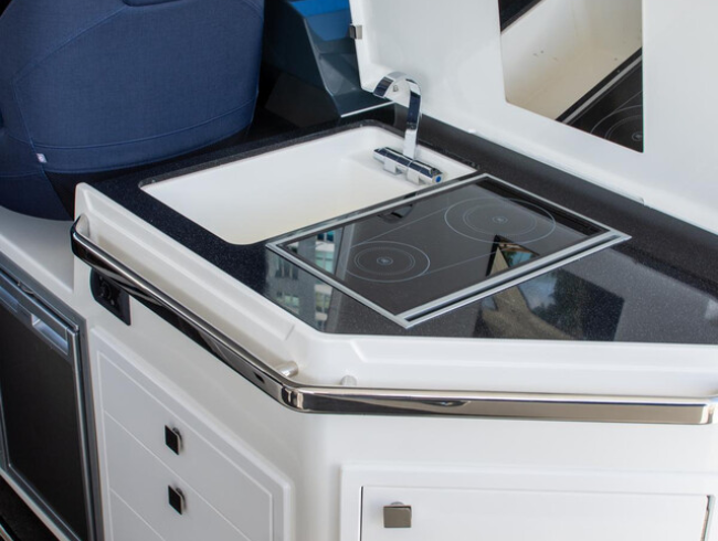 Parker Sorrento 100 Belgian Boat Service Nieuwpoort