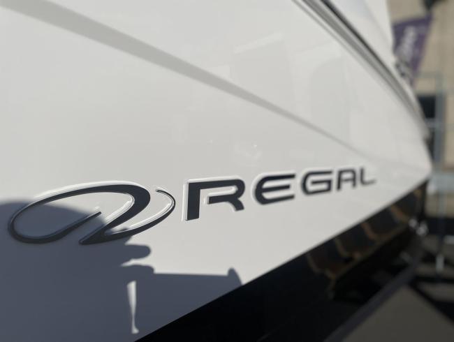 Regalboats LX4 Belgian Boat Service Nieuwpoort