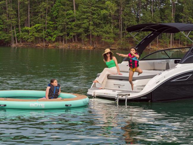 Searay 250 SDX Belgian Boat Service Nieuwpoort
