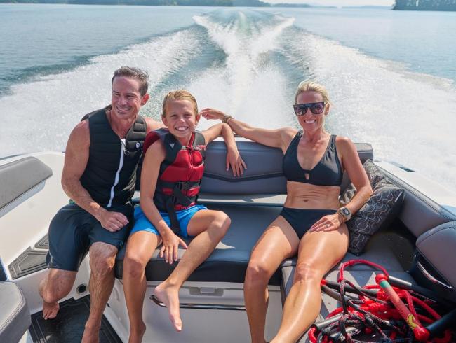 Cobaltboats R6 Surf Belgian Boat Service Nieuwpoort