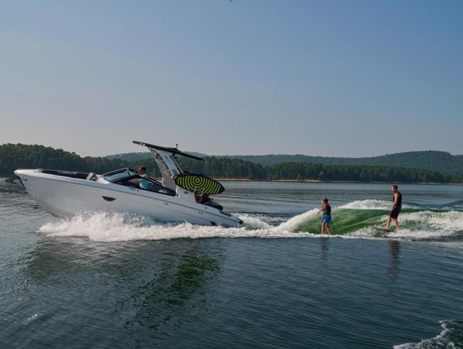 Cobaltboats R6 Surf Belgian Boat Service Nieuwpoort